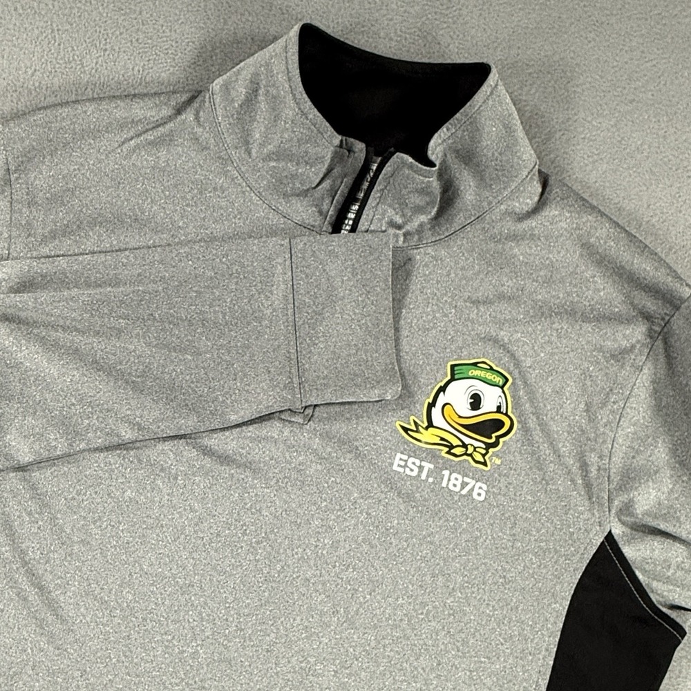 Oregon Ducks Men Activewear Shirt LG Gray Logo Box Seat 1/4 Zip Jacket New $50